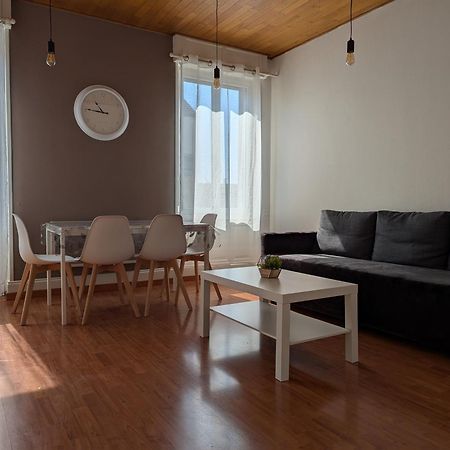 Le Mirage - Appartement 2 Chambres, Salon, Cuisine Equipee, Parking Et Wifi Gratuit 뮐루즈 외부 사진